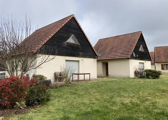 Bleu 25 * Lacapelle-Marival